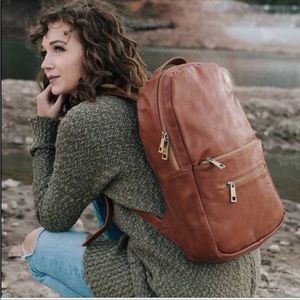 Fawn Design Pask Pack: Limited Edition Diaper bag (Like New Condition)